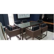 Elegant 6-Seater Dining Room Set - New Elegant 6-Seater Dining Room Set - New